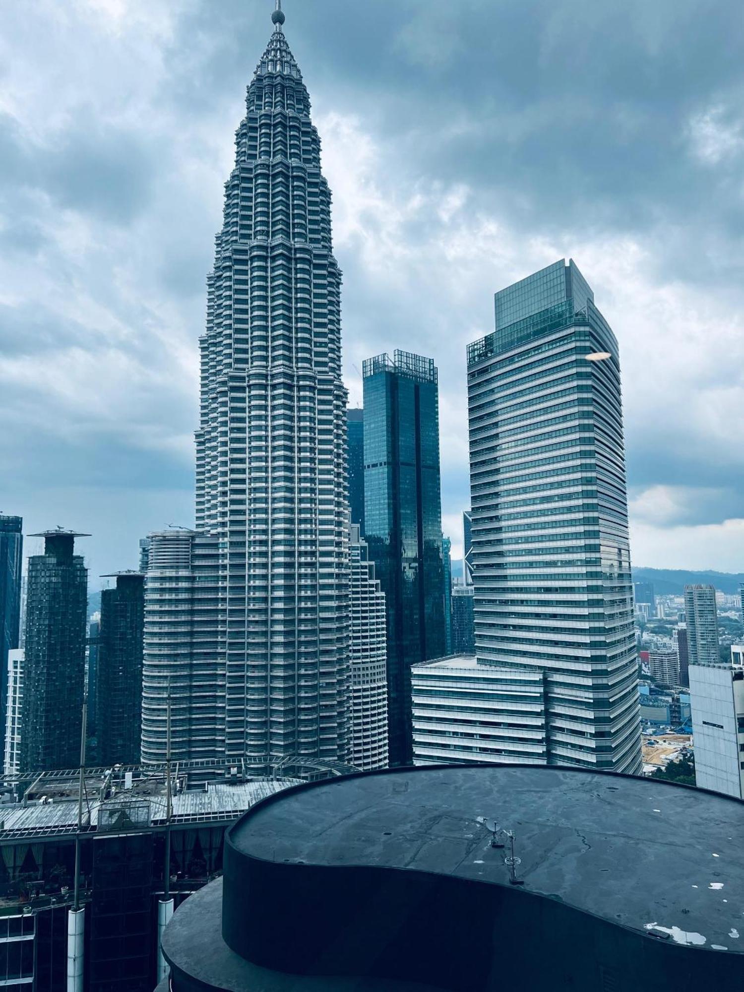 Sky Suites Klcc Kl Куала-Лумпур Экстерьер фото